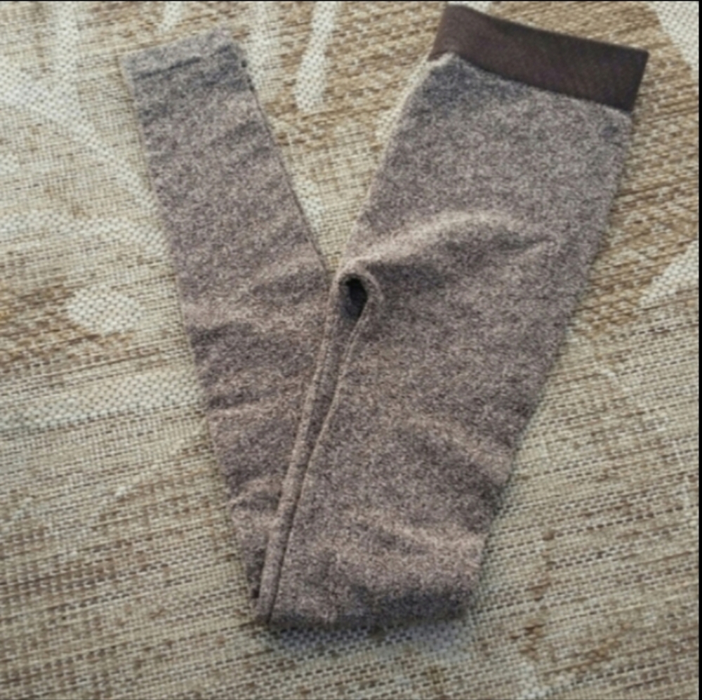 Nikibiki Seamless Knit Leggings One Size NWOT